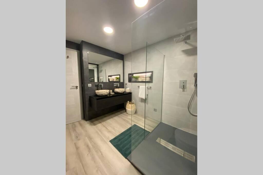 Precioso Apartamento A Estrenar En Centro De Nerja Exterior photo